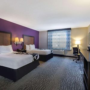 Deluxe Room Two Double Beds